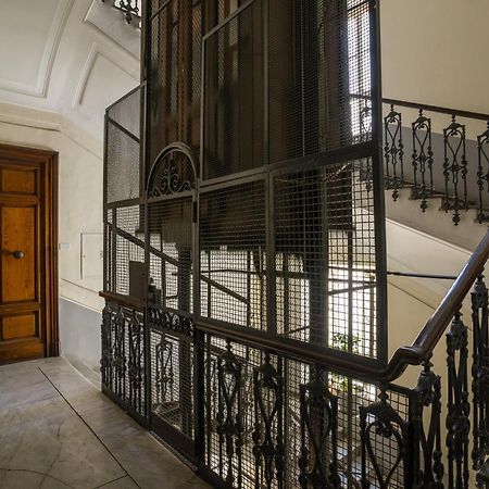 Lady Rose One Apartment Napoli Exterior foto