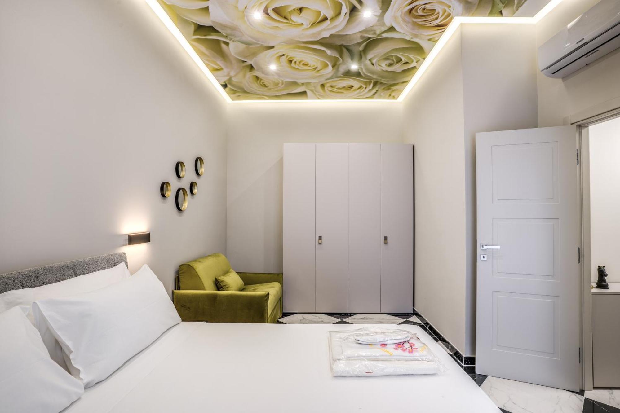 Lady Rose One Apartment Napoli Exterior foto